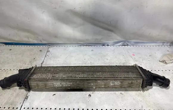 Audi A4 S4 B8 8K Intercooler radiator 8K0145805G P6354001 2407091036