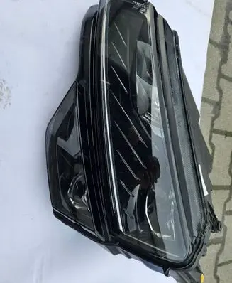 Skoda Karoq Headlight/headlamp 57B941015B
