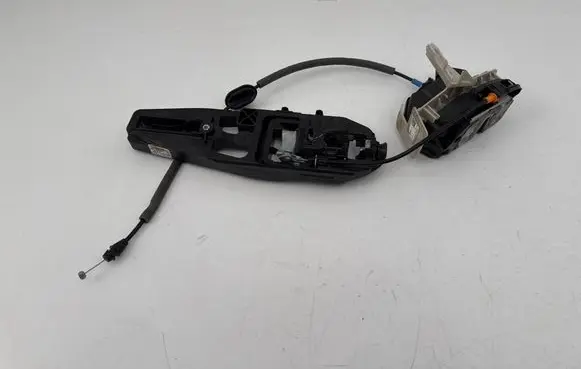 Ford Mustang VI Front door lock GR3AA21812FA C25940100 GR3B63219A64