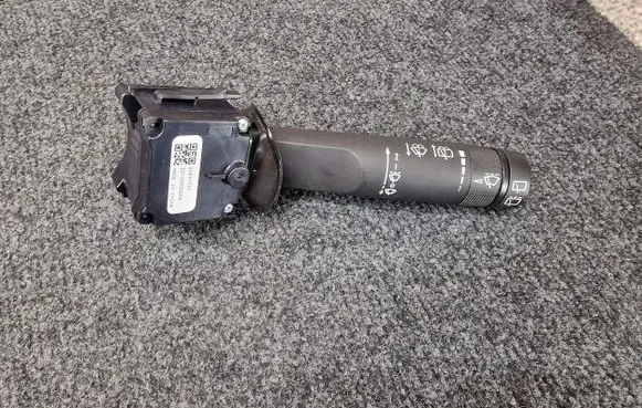 Opel Astra J Wiper control stalk 20941131