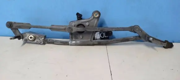 Volvo S80 Front wiper linkage and motor 44077512V 8648347