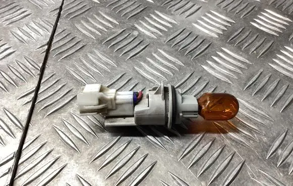 Lexus GS 250 350 300H 450H Rear tail light bulb 