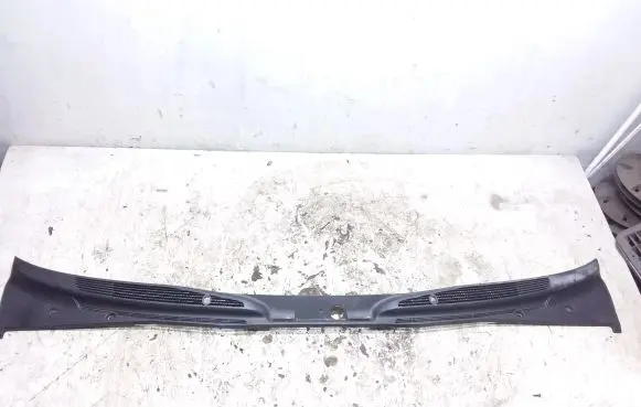 Jaguar XJ X40 Wiper trim BDC7480