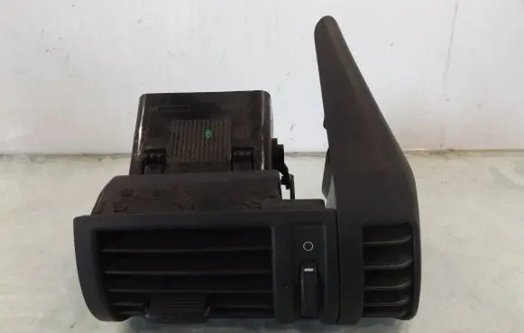 Fiat Stilo Dashboard side air vent grill/cover trim