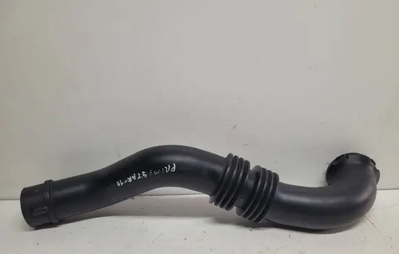 Nissan Primastar Intercooler hose/pipe 8200865653 93861963 58586