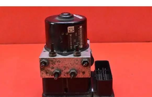 Audi A3 S3 A3 Sportback 8P ABS Pump 1K0614517AE
