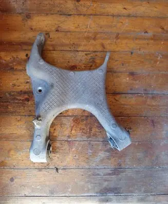 Rear upper control arm/wishbone