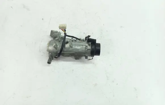 Skoda Octavia Mk3 (5E) Ignition lock 1K0905851B 5K090585