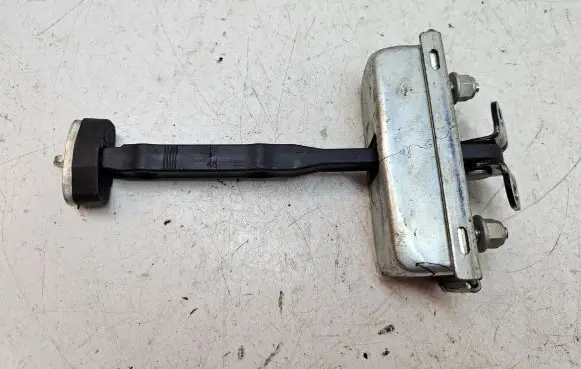 Land Rover Discovery 4 - LR4 Front door check strap stopper 5H2223552BC