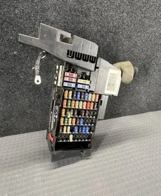 Mercedes-Benz A W169 Fuse module 1695450540 A1695450540