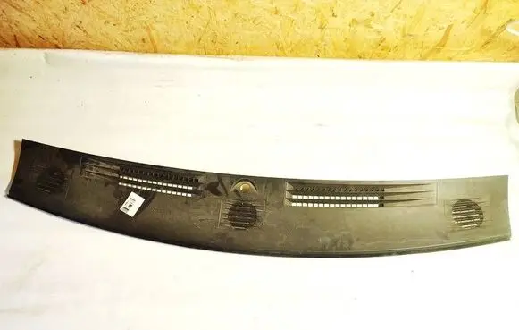 Chrysler Grand Voyager V Wiper trim C300301AA