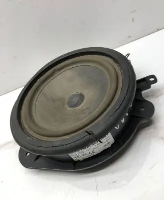 Audi A3 S3 8P Front door speaker 8P0035411 7606500214