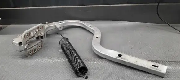 Jaguar S-Type Tailgate hinge 