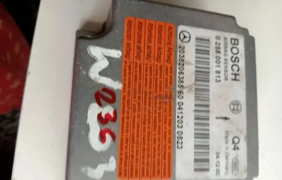 Mercedes-Benz C W203 Airbag control unit/module 0285001813