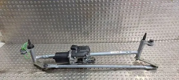 Front wiper linkage and motor