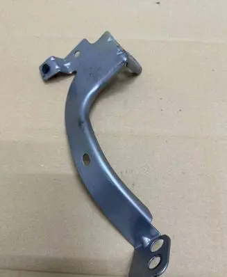 Volkswagen Arteon Fender mounting bracket 3G8804593