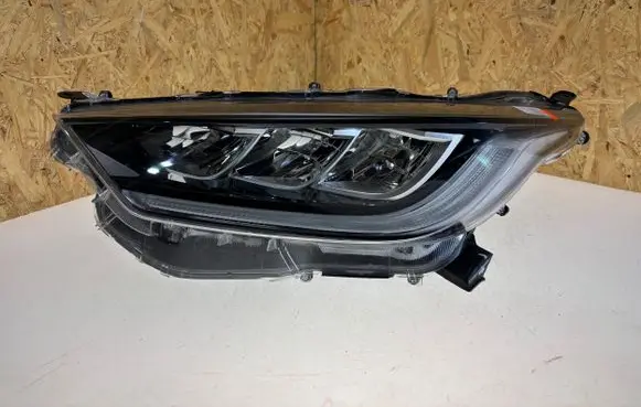 Toyota Yaris XP210 Headlight/headlamp K228966