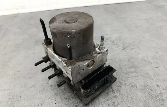 Fiat Grande Punto ABS Pump 55700423