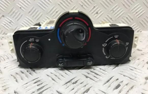 Renault Megane II Climate control unit 69420001