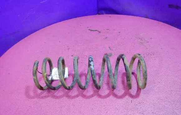 Ford Mondeo Mk III Rear coil spring