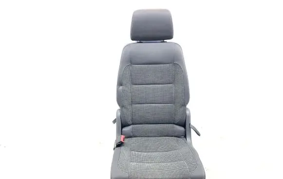 Volkswagen Touran I Rear seat 