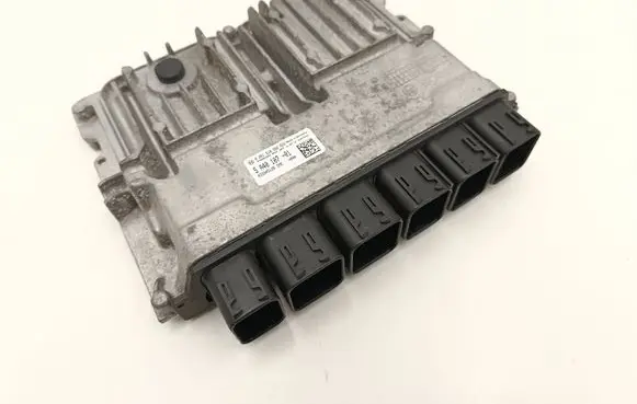 BMW 3 G20 G21 Engine control unit/module 5A40107 0261S10592 033345128