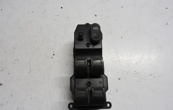 Honda Jazz Electric window control switch 35755-SAA-306-M1 01X3D6