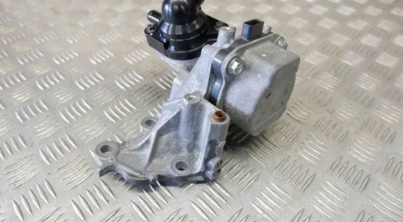 Toyota Yaris XP210 Water pump 1603215190