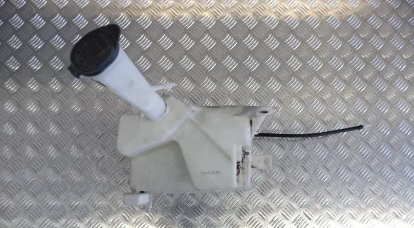 Lexus GS 300 400 430 Windshield washer fluid reservoir/tank 8531530290