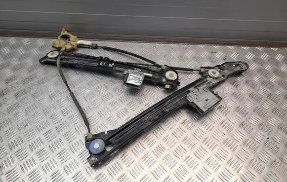 Audi A7 S7 4G Front window lifting mechanism without motor 4G8837462B