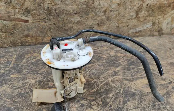 Mitsubishi Grandis In-tank fuel pump MN158344