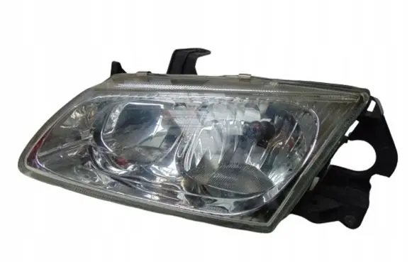 Nissan Almera N16 Headlight/headlamp