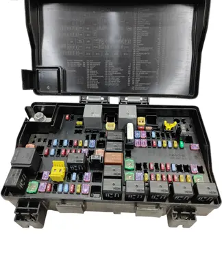 Dodge Durango Fuse box set P68498421AA 68498421AA