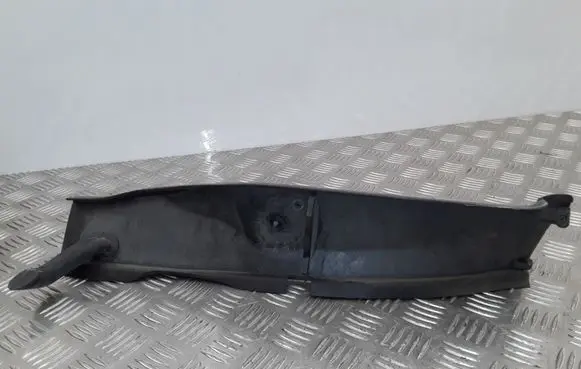 BMW 1 E82 E88 Wiper trim 6925974 15677210 6942620