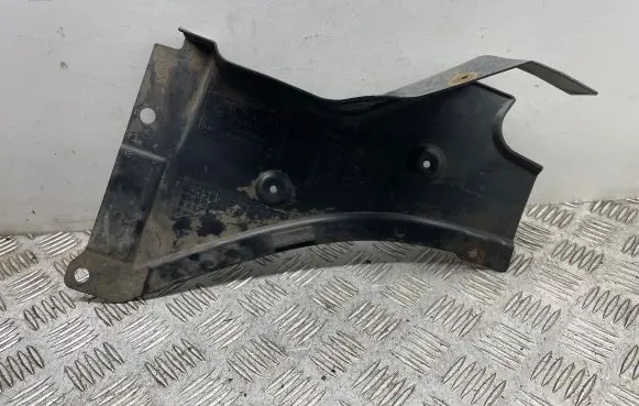 BMW M3 e92 Front underbody cover/under tray 8040531