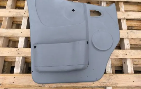 Renault Trafic II (X83) Front door card panel trim 7700313074