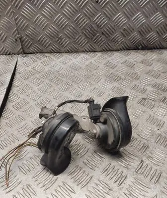 Audi A3 S3 8P Horn signal 007424