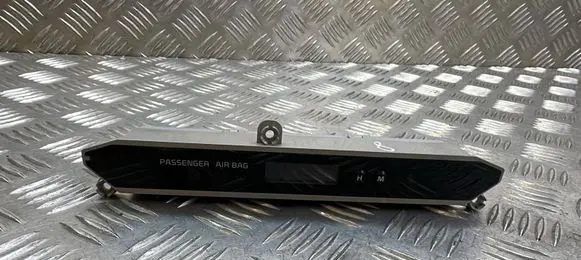 KIA Sorento Clock 945102P105 201312100 945102P10