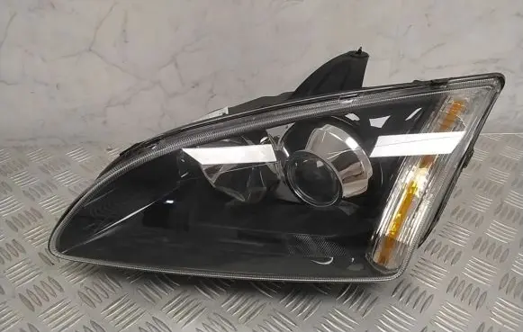 Ford Focus Headlight/headlamp 4M5113W030NE