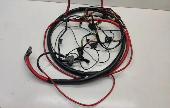 BMW 7 E32 Positive cable (battery) 1702328 1378443 1378138