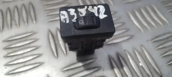 Toyota RAV 4 (XA30) Headlight level height control switch 134159