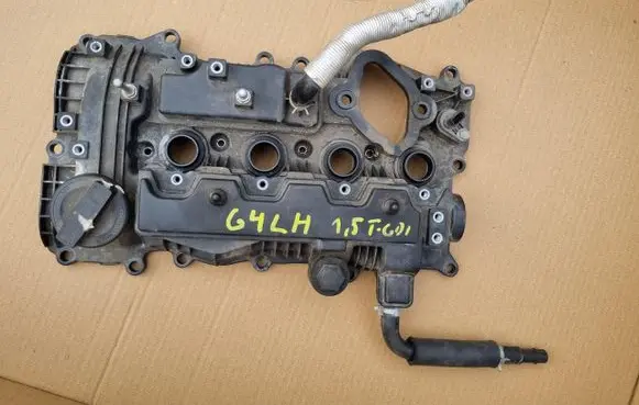 KIA Ceed Rocker cam cover 2240008610 G4LH
