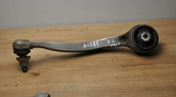 Mercedes-Benz E W213 Front lower control arm/wishbone 20505LI