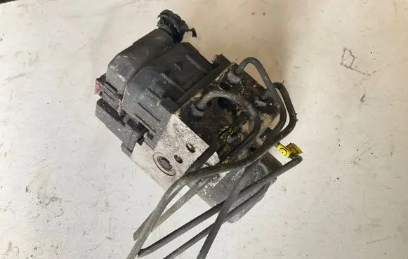 Opel Zafira A ABS Pump 90584417