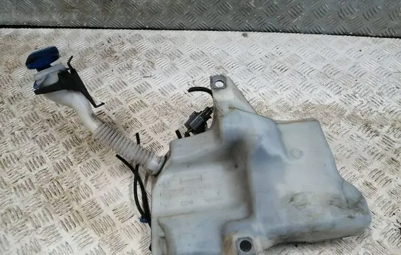 Ford Grand C-MAX Windshield washer fluid reservoir/tank AV6113K163B AV6113K175A