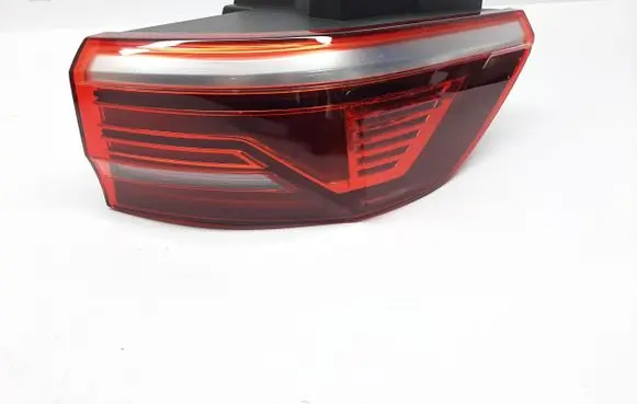 Volkswagen Transporter - Caravelle T7 Rear/tail lights 7T0945096D