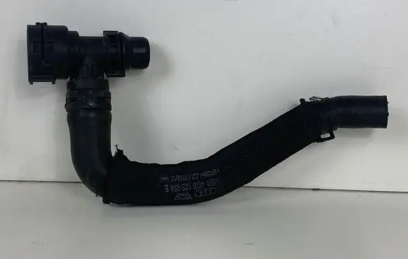 Audi A6 S6 C7 4G Engine coolant pipe/hose 4G0122293AB