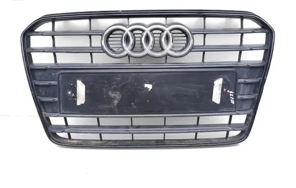 Audi A5 8T 8F Front bumper upper radiator grill 8T0853651G 8T0853651H