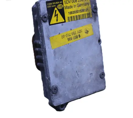 Headlight ballast module Xenon