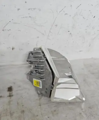 Headlight part